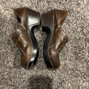 Women’s Brown Leather Dansko Heels